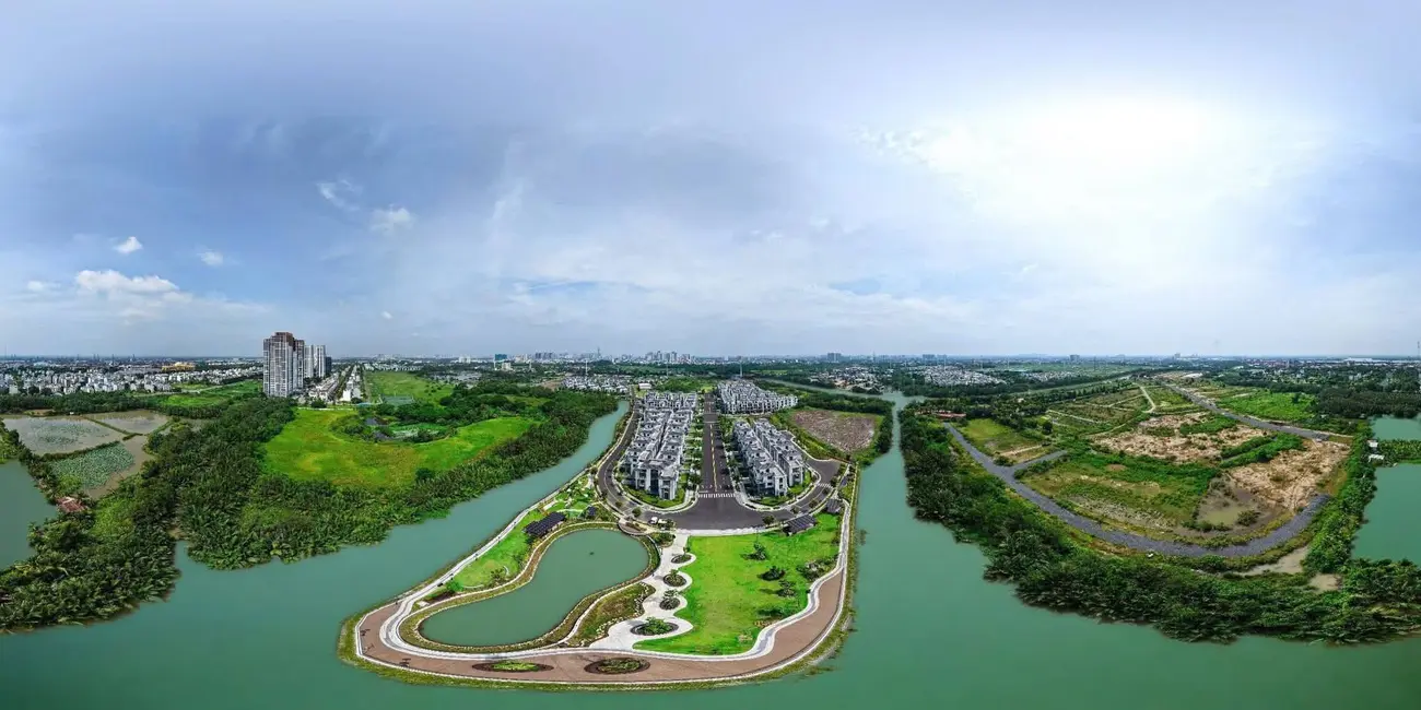 Gladia The Waters - Nhà phố compound an toàn, không gian sống xanh