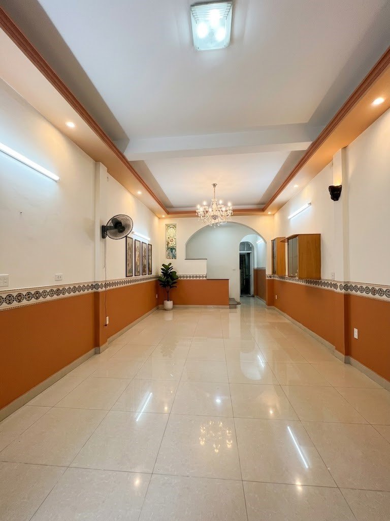 Kinh nghiệm mua bán nhà Quận 8: Cách xem giá và chọn đường