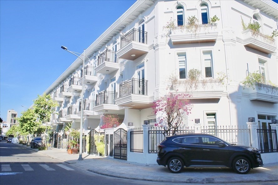 Mua bán nhà Quận 4: Giá cả, khu vực tiềm năng, kinh nghiệm mua nhà
