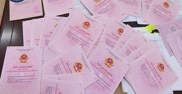 Giấy Chứng Nhận Quyền Sở Hữu Nhà Ở: Định Nghĩa, Thủ Tục & Lưu Ý Quan Trọng