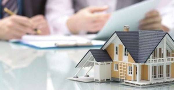 Tránh 'Hố Sập' Khi Bán Nhà Đất Lần Đầu: Bí Quyết Thành Công